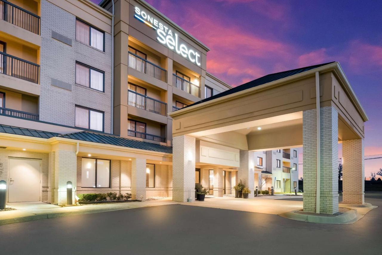 Отель Sonesta Select Detroit Нови Экстерьер фото