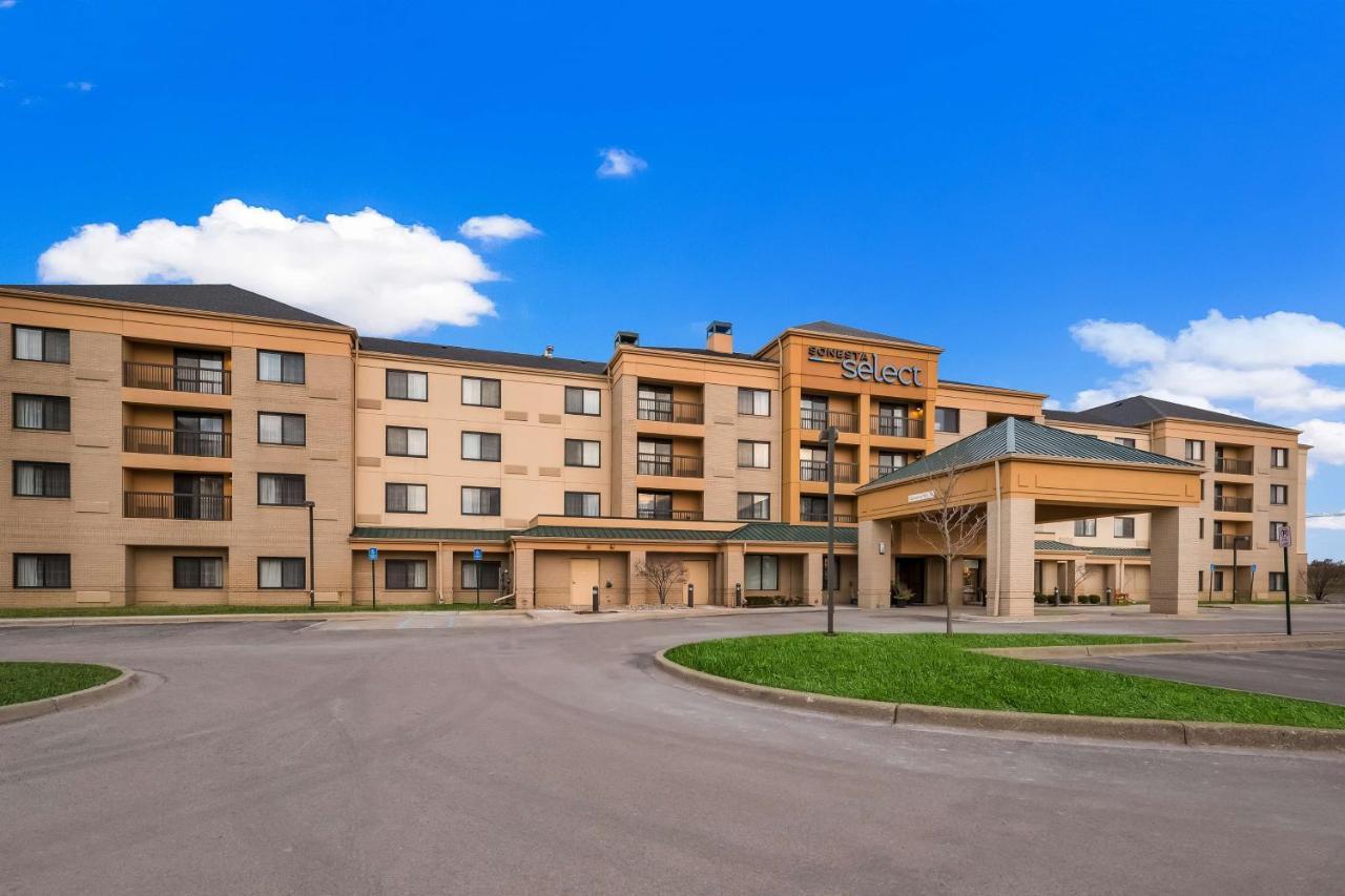 Отель Sonesta Select Detroit Нови Экстерьер фото